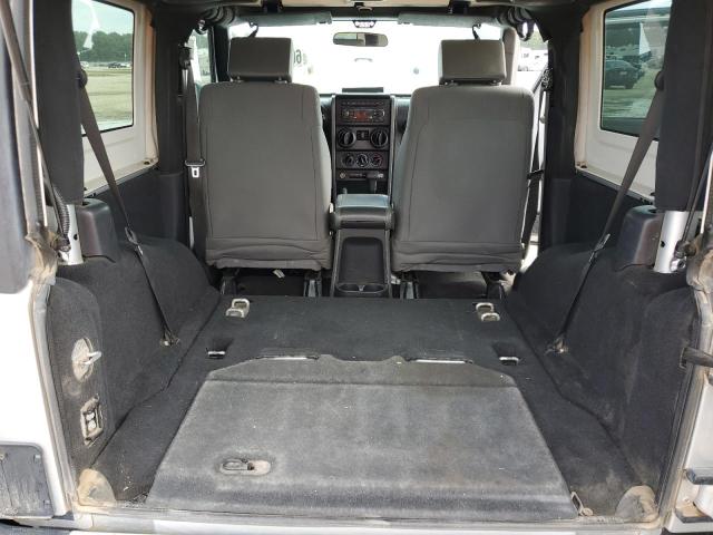 Photo 10 from auction – 2008 JEEP WRANGLER X with VIN 1J4FA24118L595600