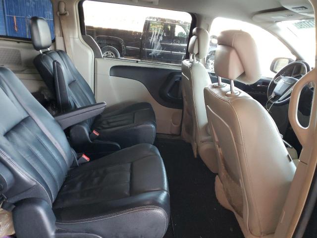 Photo 11 from auction – 2012 CHRYSLER TOWN & COU with VIN 2C4RC1CG3CR124447