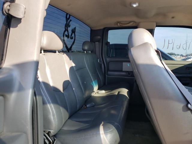 Photo 10 from auction – 2004 CHEVROLET SILVERADO with VIN 2GCEK19T141236895
