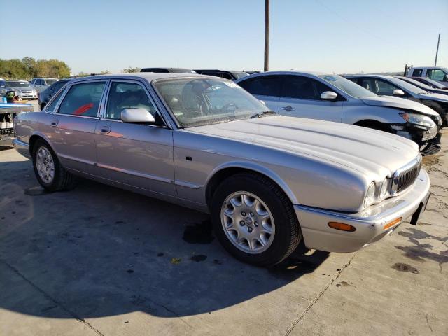 Photo 4 from auction – 2001 JAGUAR XJ8 with VIN SAJDA14C81LF27653