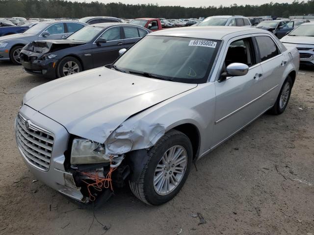 CHRYSLER 300 TOURIN 2010 with VIN 2C3CA5CVXAH307093 - Photo from auction