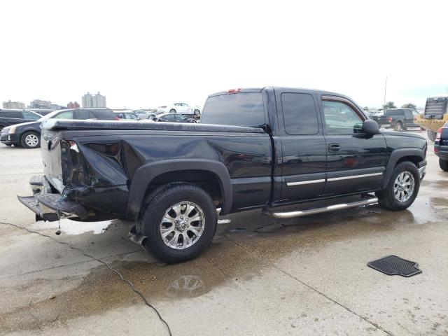 Photo 3 from auction – 2003 CHEVROLET SILVERADO with VIN 2GCEC19T731220759