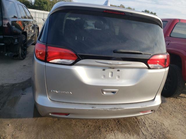 Photo 6 from auction – 2017 CHRYSLER PACIFICA L with VIN 2C4RC1CG9HR609702