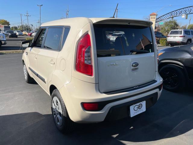 Photo 3 from auction – 2013 KIA SOUL with VIN KNDJT2A58D7497863