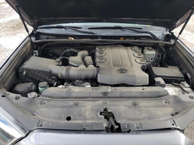 Photo 12 from auction – 2018 TOYOTA 4RUNNER SR with VIN JTEBU5JRXJ5517555