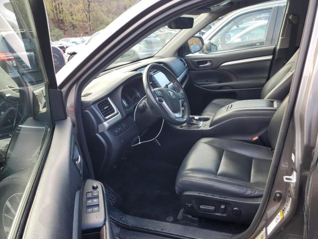 Photo 7 from auction – 2017 TOYOTA HIGHLANDER with VIN 5TDJZRFH0HS473238
