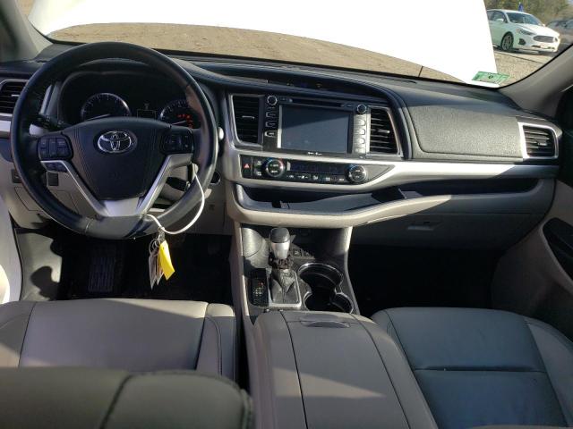 Photo 8 from auction – 2015 TOYOTA HIGHLANDER with VIN 5TDJKRFH0FS205579
