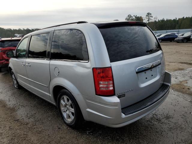 Photo 2 from auction – 2010 CHRYSLER TOWN & COU with VIN 2A4RR5D10AR457924