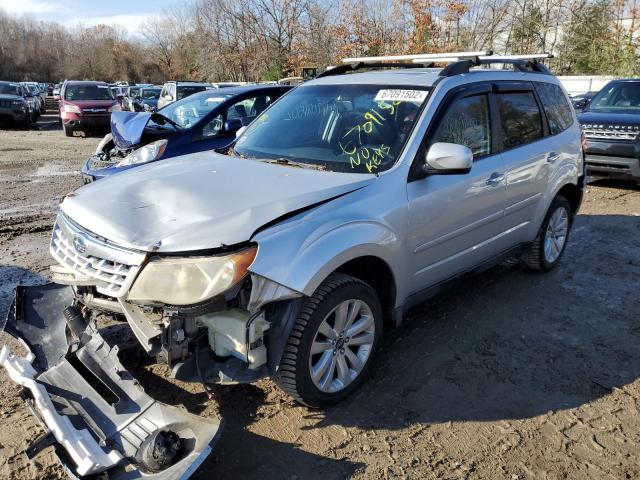 SUBARU FORESTER L 2011 with VIN JF2SHAEC2BH741010 - Photo from auction