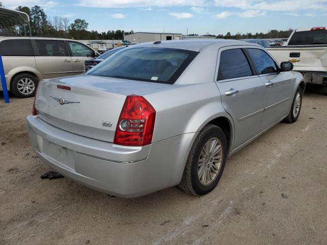 Photo 3 from auction – 2010 CHRYSLER 300 TOURIN with VIN 2C3CA5CVXAH307093