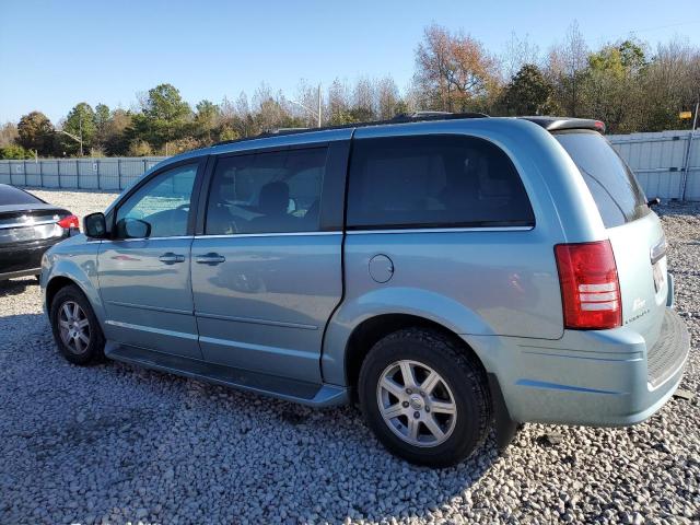 Photo 2 from auction – 2010 CHRYSLER TOWN & COU with VIN 2A4RR2D13AR365592