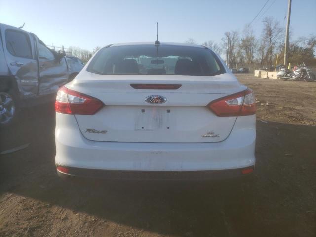 Photo 6 from auction – 2014 FORD FOCUS SE with VIN 1FADP3F27EL273181