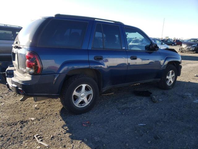Photo 3 from auction – 2004 CHEVROLET TRAILBLAZE with VIN 1GNDT13SX42403142