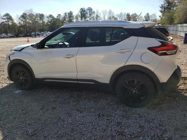 Photo 2 from auction – 2019 NISSAN KICKS S with VIN 3N1CP5CU3KL497364