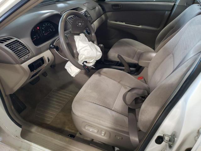 Photo 7 from auction – 2004 TOYOTA CAMRY LE with VIN 4T1BE32K84U280481