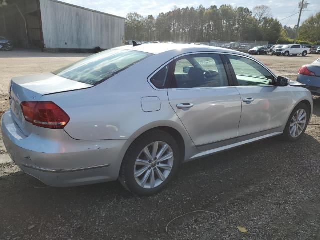 Photo 3 from auction – 2013 VOLKSWAGEN PASSAT SEL with VIN 1VWCP7A32DC013974