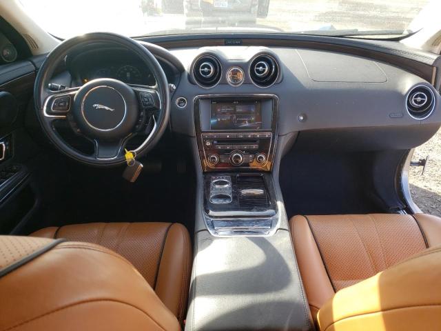 Photo 8 from auction – 2017 JAGUAR XJ with VIN SAJWA1C73H8W09877