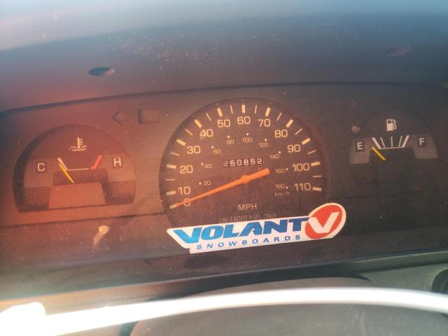 Photo 9 from auction – 1992 TOYOTA PICKUP 1/2 with VIN 4TARN01P2NZ037117