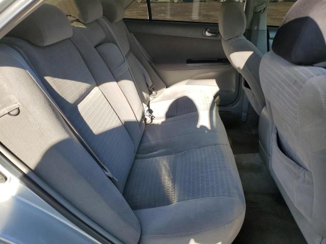 Photo 10 from auction – 2005 TOYOTA CAMRY with VIN 4T1BE32K55U949713