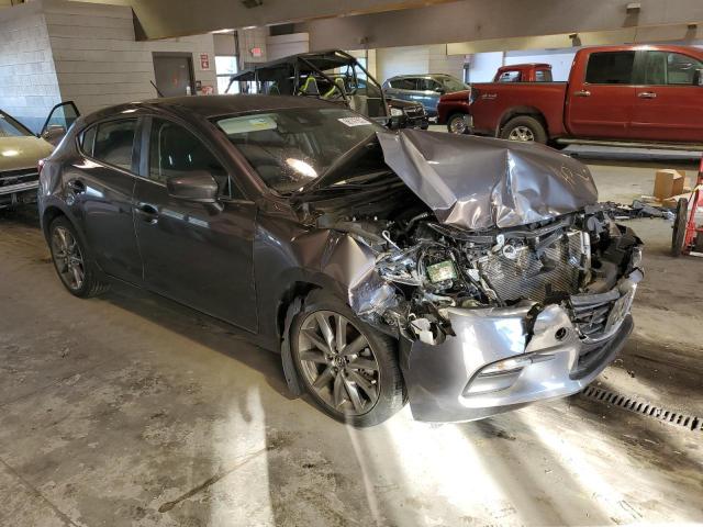 Photo 4 from auction – 2018 MAZDA 3 TOURING with VIN 3MZBN1L31JM241163