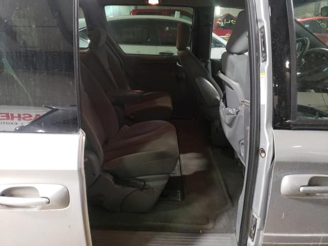 Photo 11 from auction – 2004 DODGE GRAND CARA with VIN 2D4GP44L04R609691