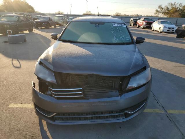 Photo 5 from auction – 2015 VOLKSWAGEN PASSAT SE with VIN 1VWBS7A36FC011559