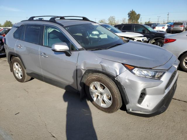Photo 4 from auction – 2021 TOYOTA RAV4 XLE with VIN 2T3W1RFV4MC145432