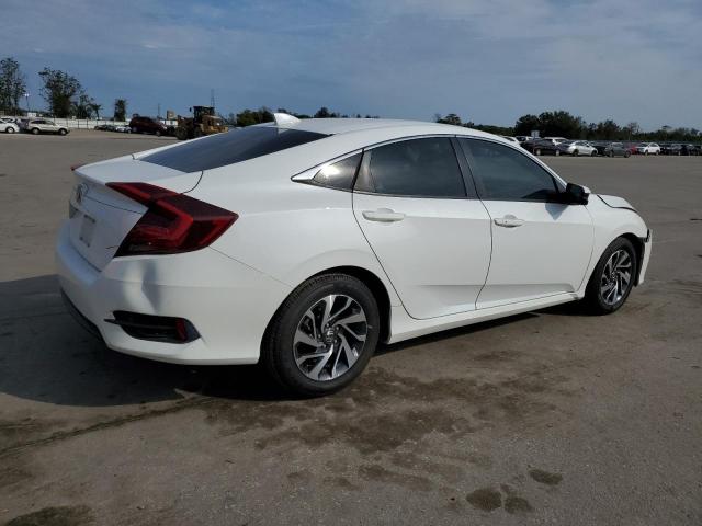 Photo 3 from auction – 2018 HONDA CIVIC EX with VIN 2HGFC2F74JH568381