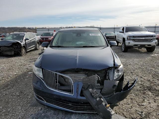 Photo 5 from auction – 2017 LINCOLN MKT with VIN 2LMHJ5AT9HBL01186