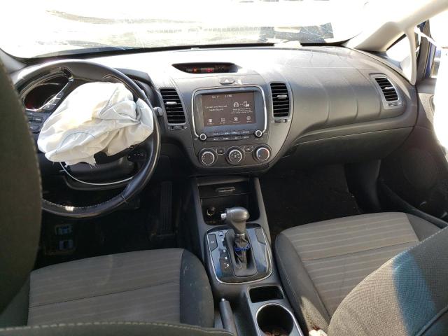 Photo 8 from auction – 2018 KIA FORTE LX with VIN 3KPFL4A76JE201480