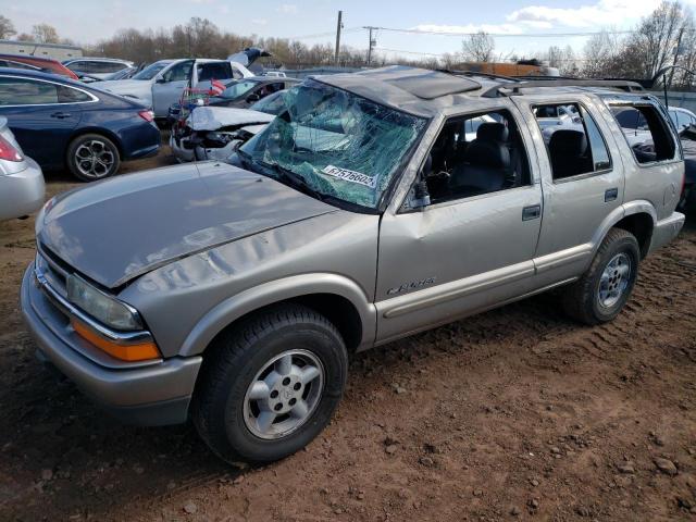 CHEVROLET BLAZER 2002 with VIN 1GNDT13W32K111493 - Photo from auction