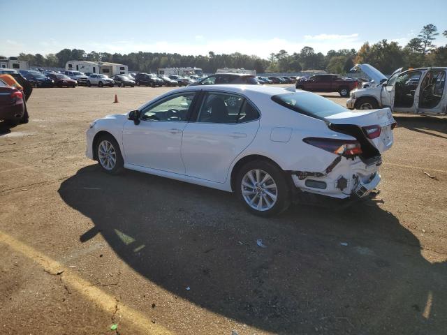 Photo 2 from auction – 2022 TOYOTA CAMRY LE with VIN 4T1R11AK2NU656318