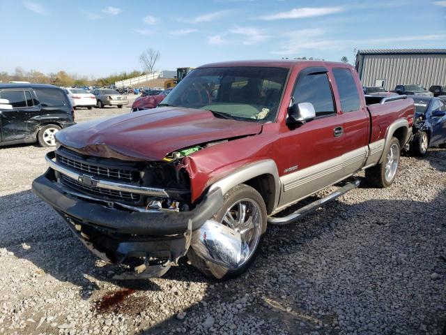 CHEVROLET SILVERADO 2000 with VIN 1GCEK19T2YE283518 - Photo from auction