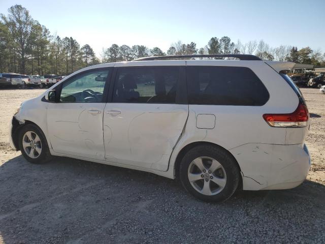 Photo 2 from auction – 2011 TOYOTA SIENNA LE with VIN 5TDKK3DC7BS155315