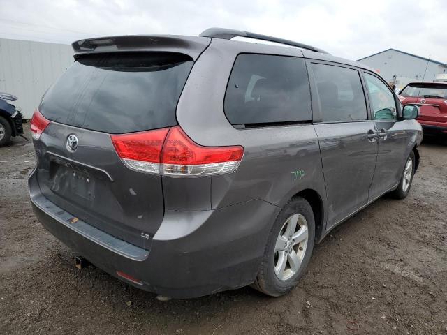 Photo 3 from auction – 2013 TOYOTA SIENNA LE with VIN 5TDKK3DC3DS397618