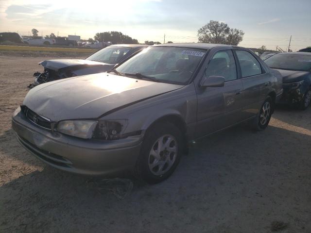 Photo 1 from auction – 2000 TOYOTA CAMRY LE with VIN 4T1BF22K5YU099500