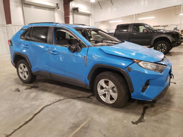 Photo 4 from auction – 2019 TOYOTA RAV4 XLE with VIN JTMP1RFV0KD027567
