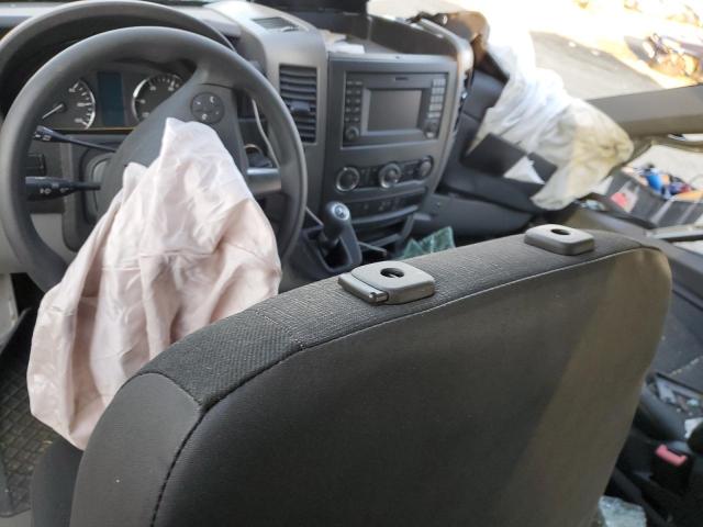Photo 8 from auction – 2014 MERCEDES-BENZ SPRINTER 2 with VIN WD4PE7DC0E5871350