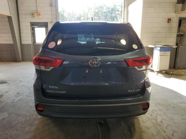 Photo 6 from auction – 2017 TOYOTA HIGHLANDER with VIN 5TDJZRFH2HS411551