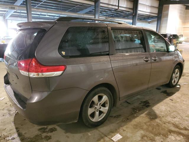 Photo 3 from auction – 2011 TOYOTA SIENNA LE with VIN 5TDKK3DCXBS141036