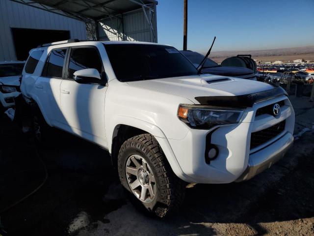 Photo 4 from auction – 2015 TOYOTA 4RUNNER SR with VIN JTEBU5JR7F5257378