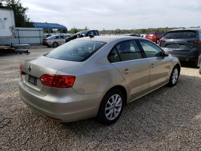 Photo 3 from auction – 2013 VOLKSWAGEN JETTA with VIN 3VWDP7AJ9DM233565