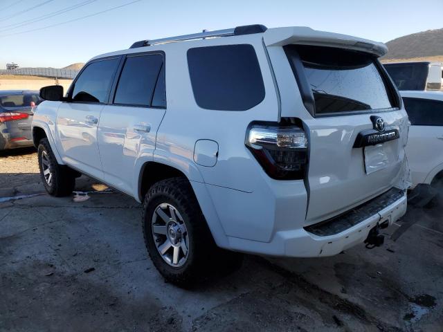 Photo 2 from auction – 2015 TOYOTA 4RUNNER SR with VIN JTEBU5JR7F5257378