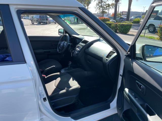 Photo 5 from auction – 2013 KIA SOUL with VIN KNDJT2A58D7497863
