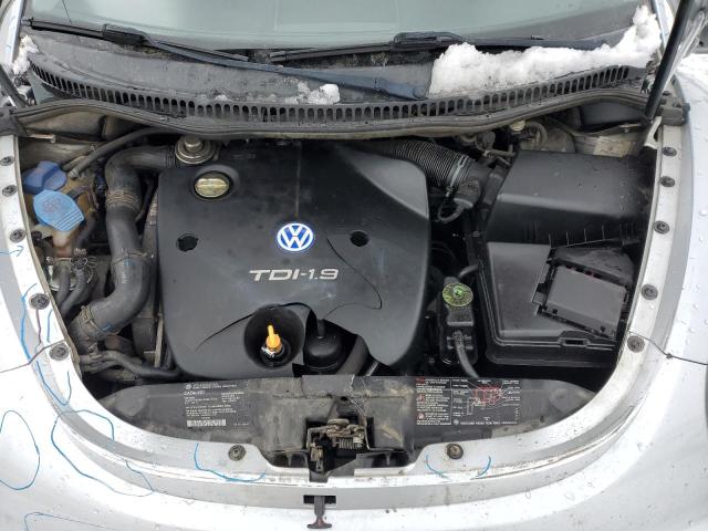 Photo 11 from auction – 2002 VOLKSWAGEN NEW BEETLE with VIN 3VWCP21CX2M407222
