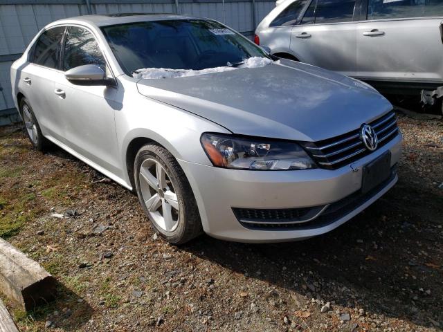 Photo 4 from auction – 2012 VOLKSWAGEN PASSAT SE with VIN 1VWBP7A37CC008232