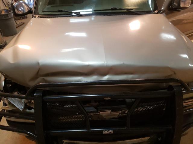 Photo 11 from auction – 2002 CHEVROLET SILVERADO with VIN 1GCEK19TX2E282589