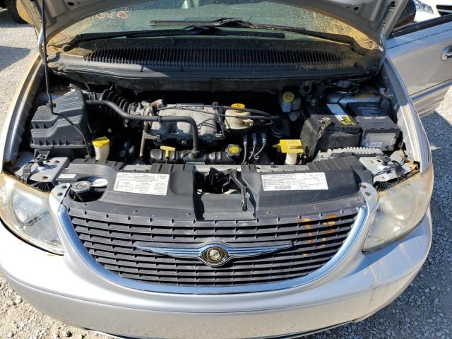 Photo 12 from auction – 2002 CHRYSLER TOWN & COU with VIN 2C4GP54L12R501029