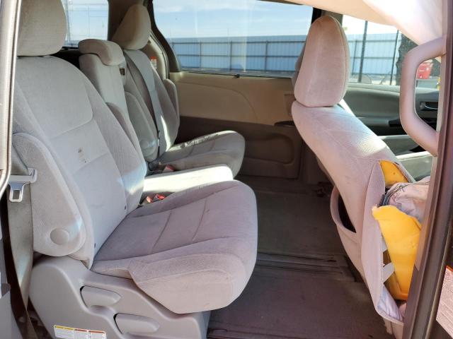 Photo 11 from auction – 2015 TOYOTA SIENNA LE with VIN 5TDKK3DC5FS649887