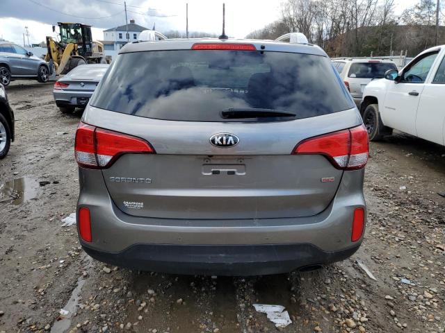 Photo 6 from auction – 2014 KIA SORENTO LX with VIN 5XYKTCA60EG440340